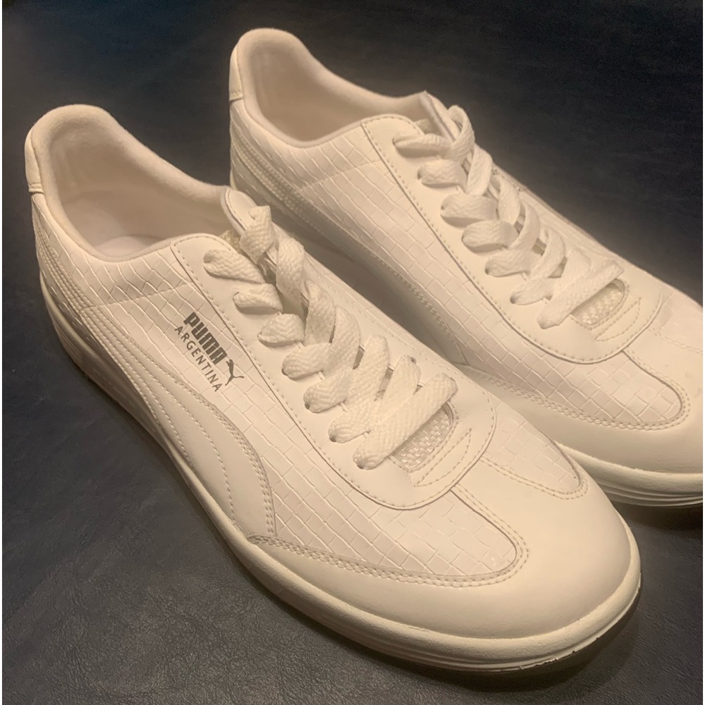 Puma Argentina barely worn